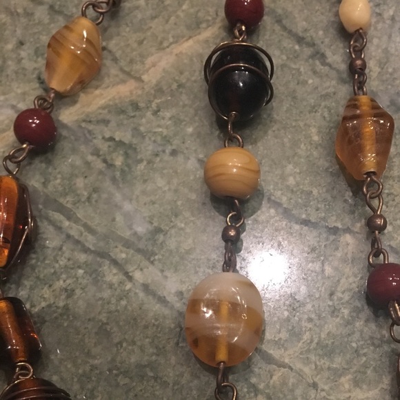 Beaded long necklace - Picture 2 of 3